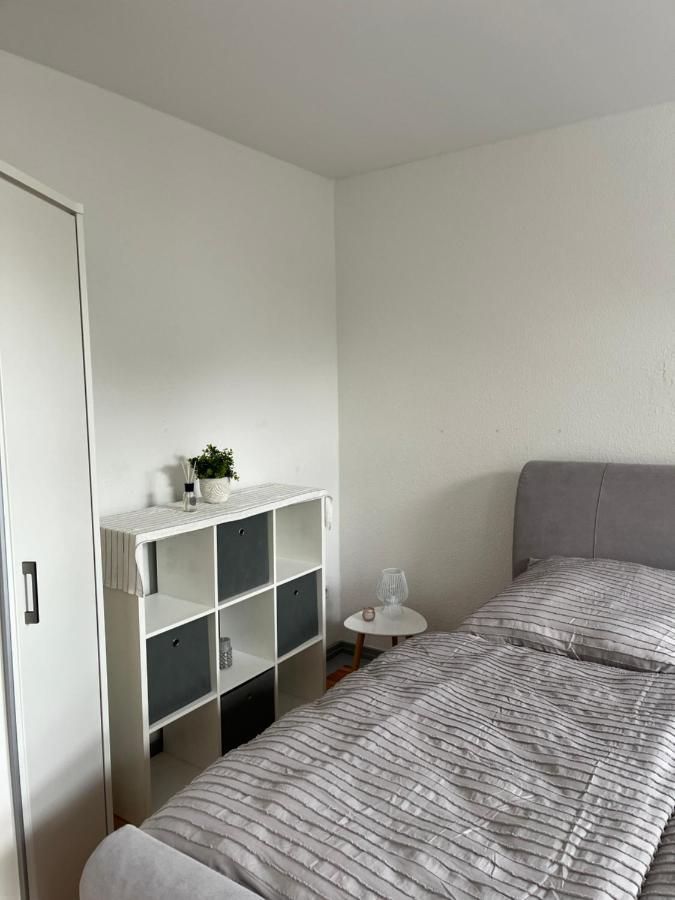 Apartment Horst - Gemuetliche Und Moderne Ferienwohnung In Der Innenstadt Pasewalk Exterior foto